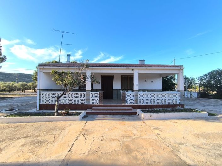 Image No.1-3 Bed Villa for sale