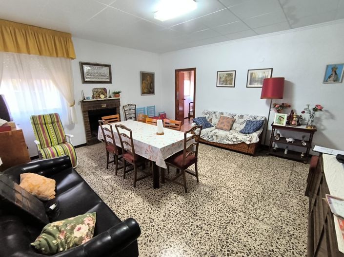 Image No.6-3 Bed Villa for sale