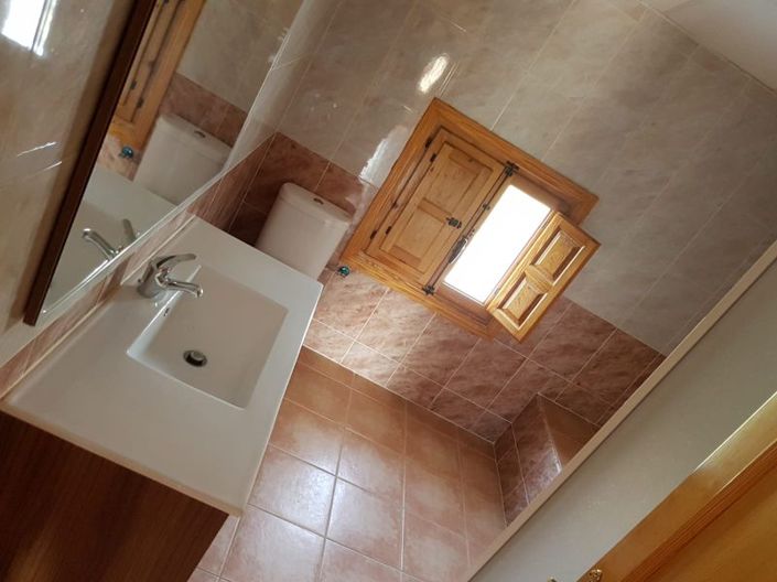 Image No.11-Maison de campagne de 8 chambres à vendre à Yecla