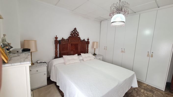 Image No.12-Maison de ville de 4 chambres à vendre à Elda