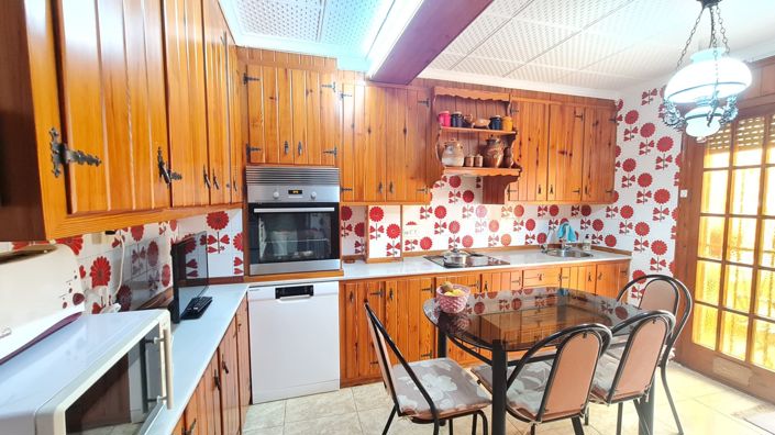 Image No.6-Maison de ville de 4 chambres à vendre à Elda