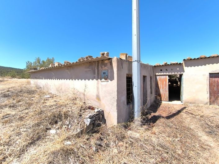 Image No.2-Propriété de 3 chambres à vendre à Chinorlet