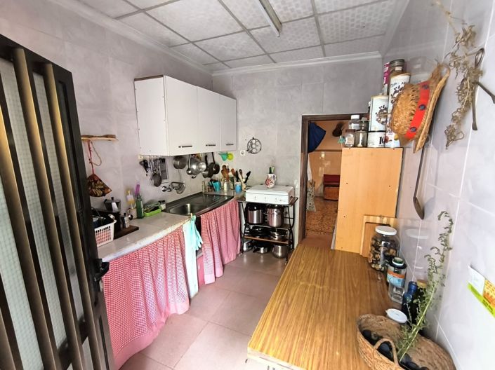 Image No.12-5 Bed Country House for sale