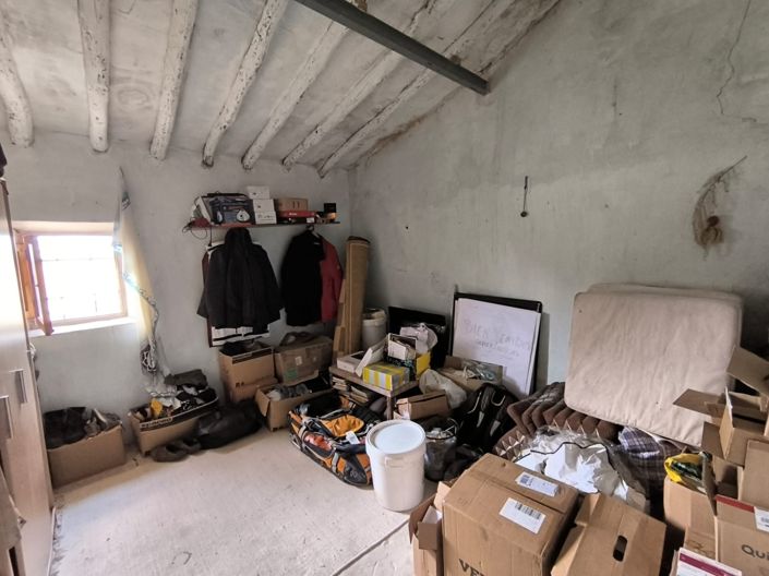 Image No.14-5 Bed Country House for sale