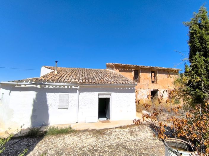 Image No.1-Maison de campagne de 2 chambres à vendre à Yecla