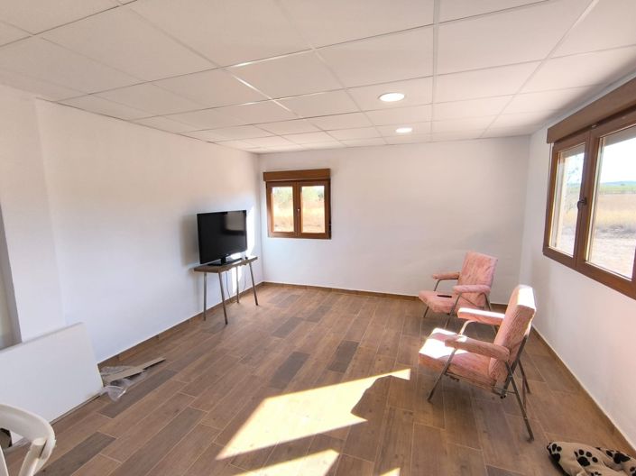 Image No.3-Maison de campagne de 1 chambre à vendre à Yecla