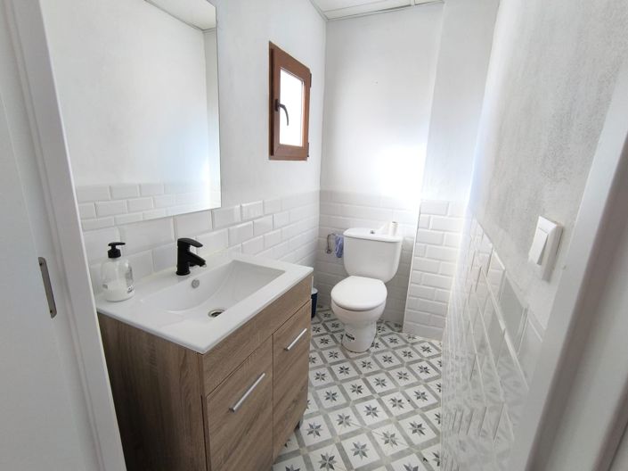 Image No.6-Maison de campagne de 1 chambre à vendre à Yecla