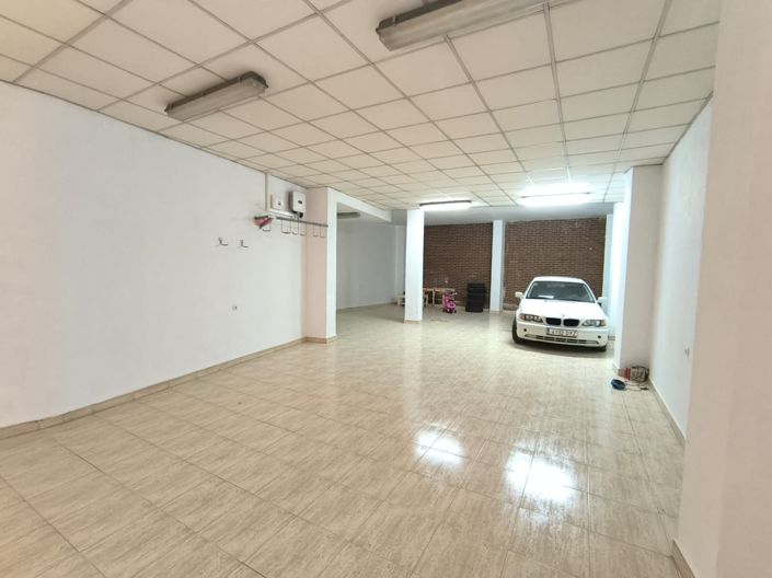 Image No.22-Maison de ville de 5 chambres à vendre à Sax