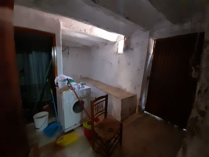 Image No.11-4 Bed Country House for sale