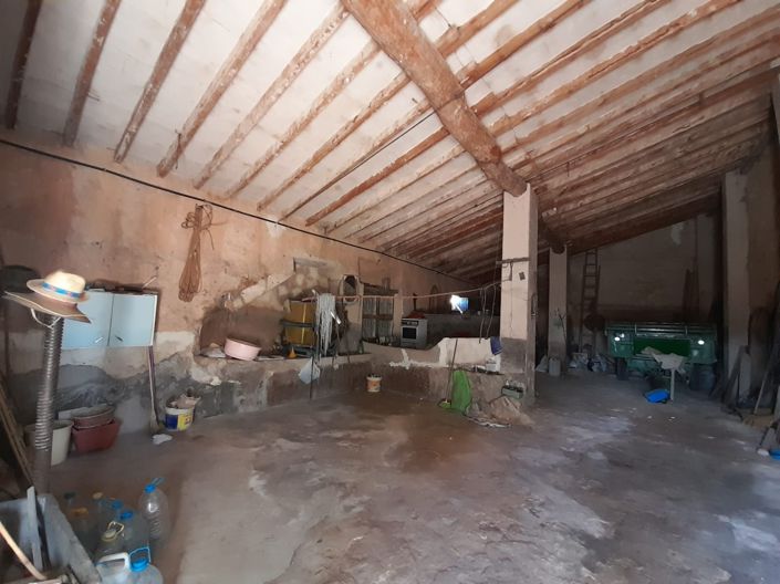 Image No.17-4 Bed Country House for sale