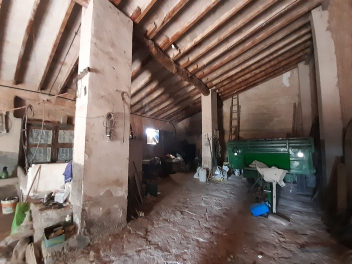 Image No.20-4 Bed Country House for sale