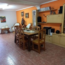 o1j5rbh3ag1tev11bmefe19mpntg5q