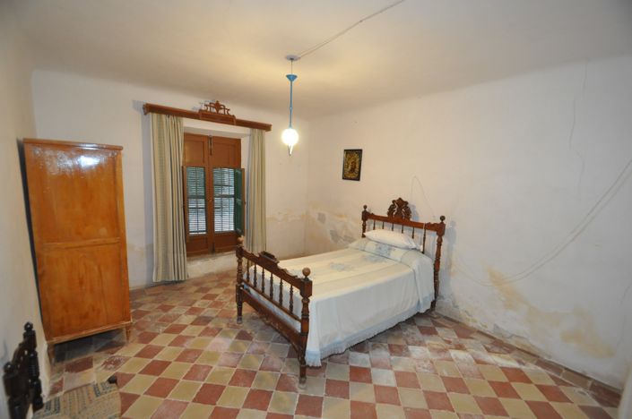 Image No.6-Maison de ville de 6 chambres à vendre à Pinoso