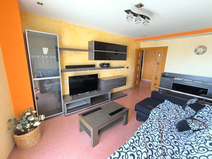 Image No.3-Appartement de 3 chambres à vendre à Sax