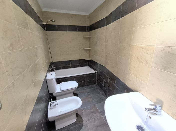 Image No.5-Appartement de 3 chambres à vendre à Sax