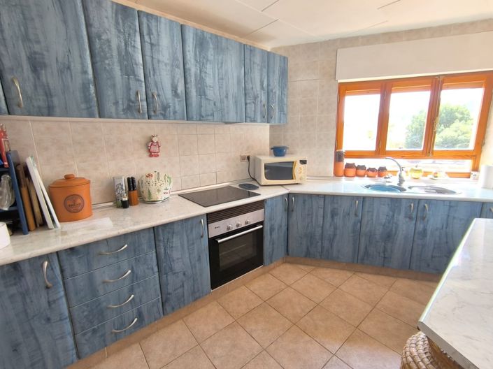 Image No.8-5 Bed Townhouse for sale