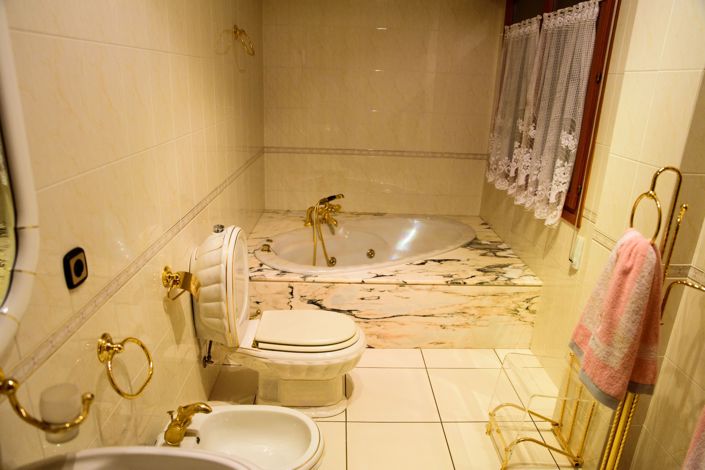 Image No.24-6 Bed Villa for sale