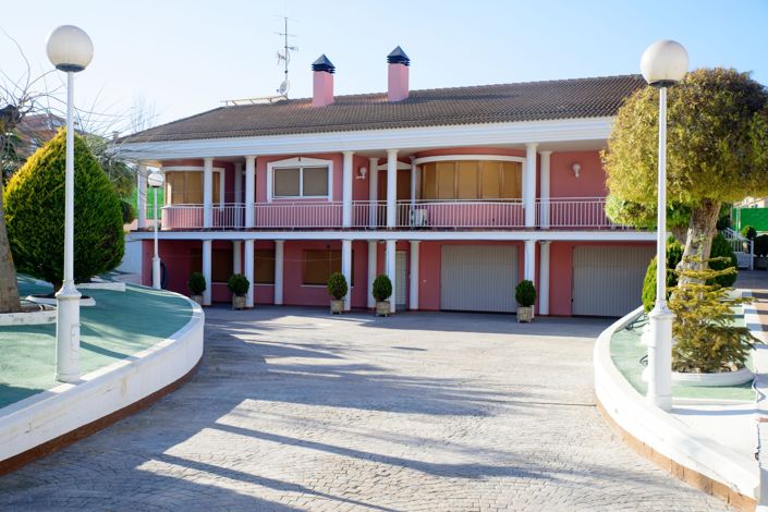 Image No.4-Villa de 6 chambres à vendre à Caudete