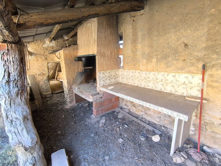 Image No.17-4 Bed Country House for sale