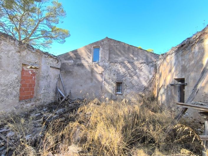 Image No.4-Maison de campagne de 4 chambres à vendre à Caudete