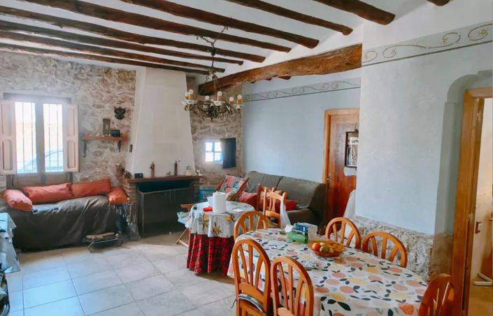 Image No.4-Maison de campagne de 6 chambres à vendre à Yecla