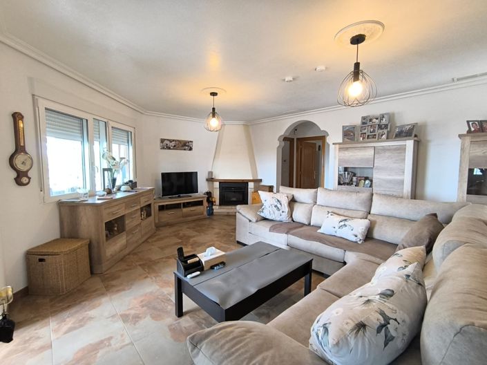 Image No.10-5 Bed Villa for sale