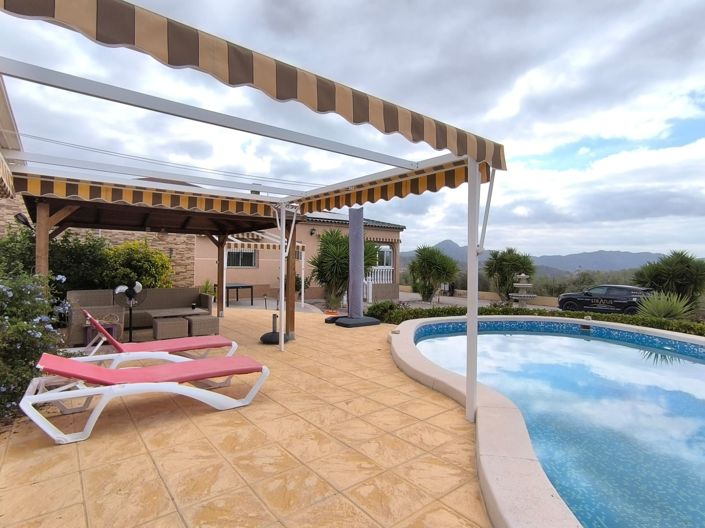 Image No.39-5 Bed Villa for sale