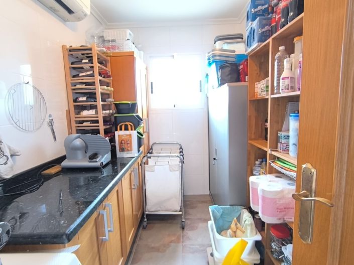 Image No.45-5 Bed Villa for sale