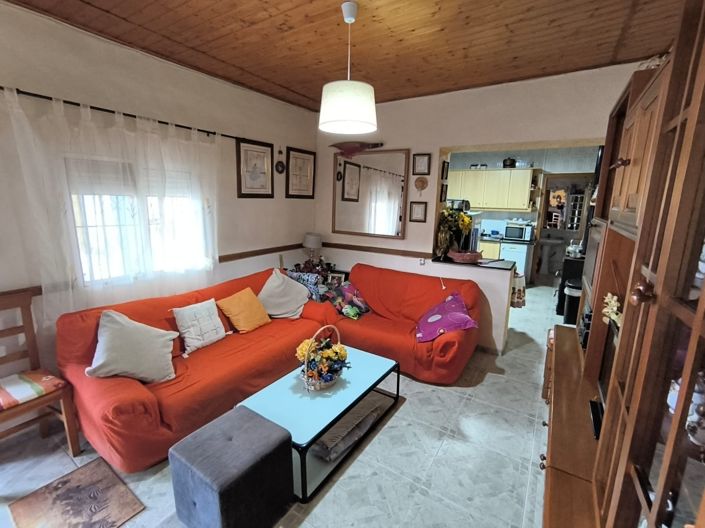 Image No.8-3 Bed Country House for sale