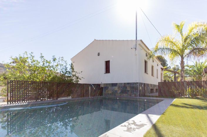 Image No.4-5 Bed Villa for sale