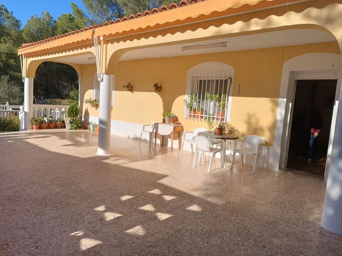 Image No.4-Villa de 4 chambres à vendre à Yecla