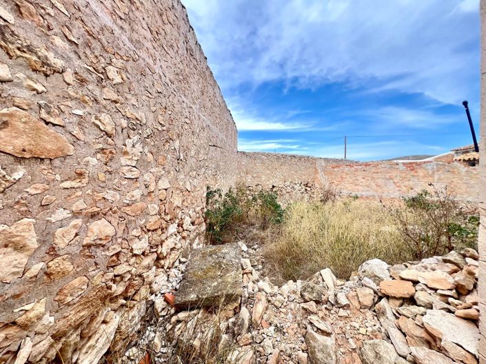 Image No.15-3 Bed Country House for sale