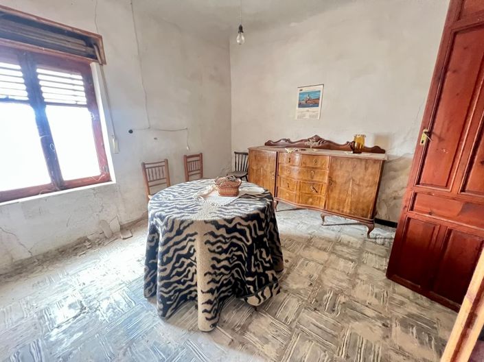 Image No.4-3 Bed Country House for sale