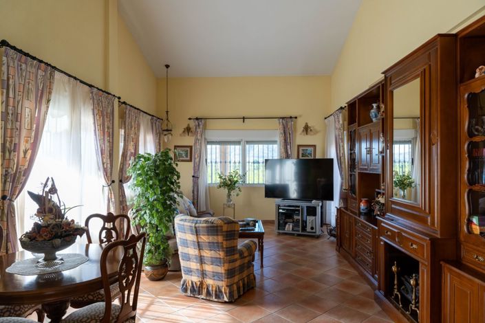Image No.24-5 Bed Villa for sale
