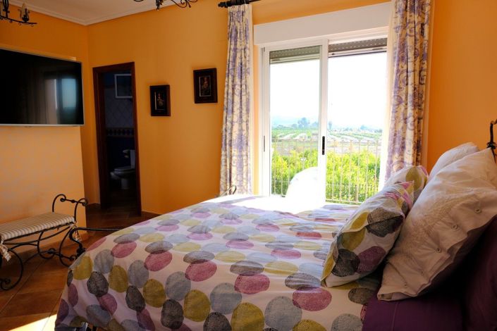 Image No.26-5 Bed Villa for sale