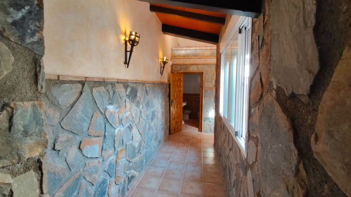 Image No.29-3 Bed Country House for sale