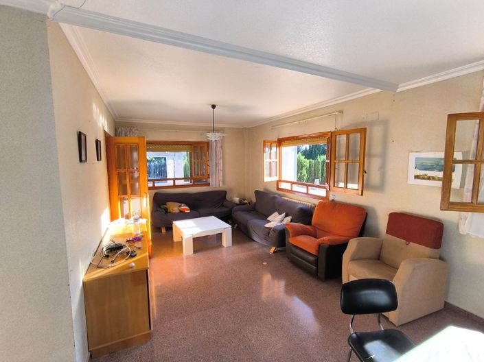 Image No.10-Villa de 6 chambres à vendre à Yecla