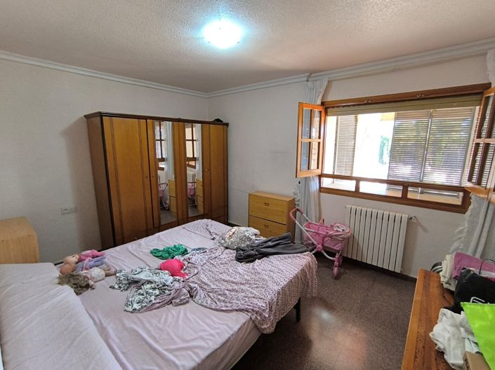 Image No.15-Villa de 6 chambres à vendre à Yecla