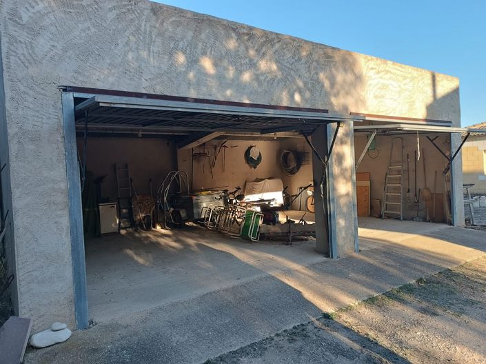 Image No.25-Villa de 6 chambres à vendre à Yecla