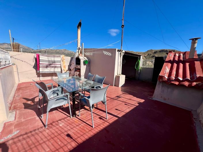 Image No.11-4 Bed Townhouse for sale