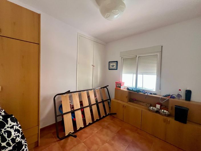 Image No.18-4 Bed Townhouse for sale