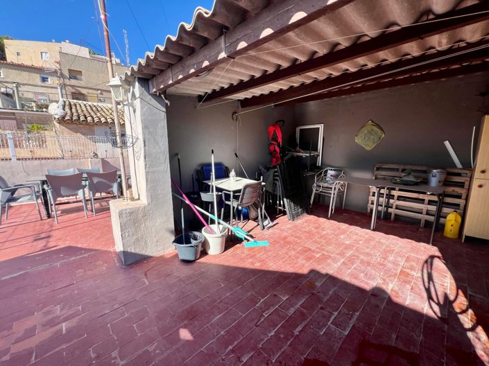 Image No.28-4 Bed Townhouse for sale