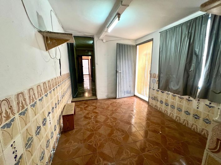 Image No.8-3 Bed Townhouse for sale