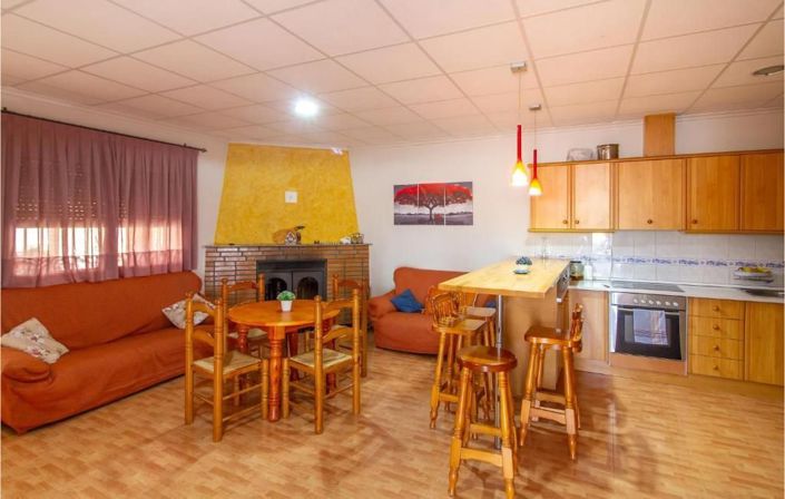 Image No.8-8 Bed Villa for sale