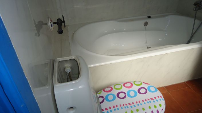 Image No.17-3 Bed Country House for sale