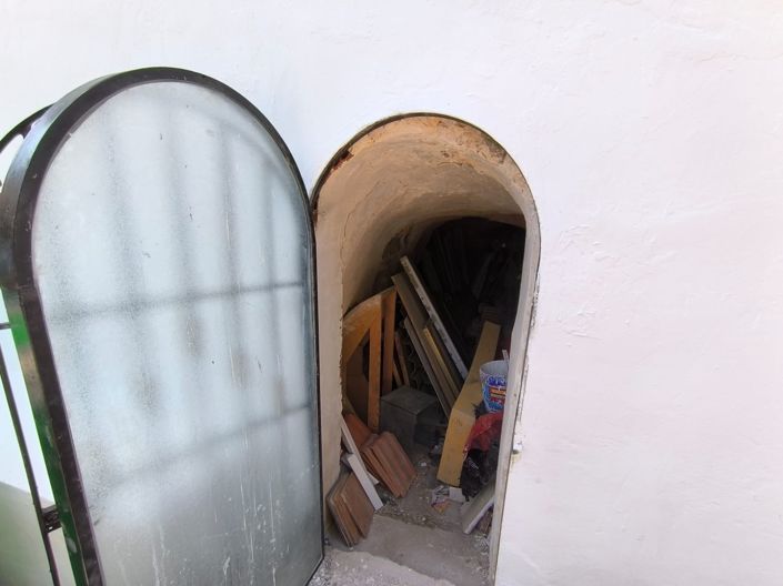 Image No.29-8 Bed Villa for sale