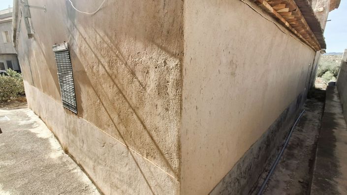 Image No.17-3 Bed Townhouse for sale