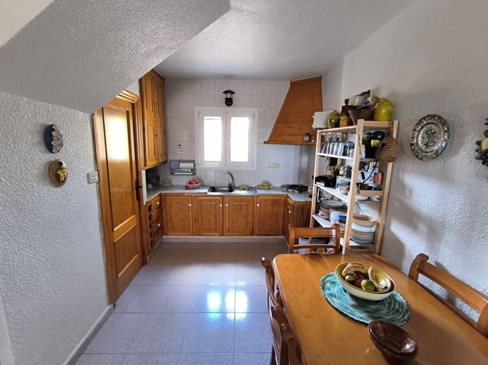 Image No.6-6 Bed Villa for sale