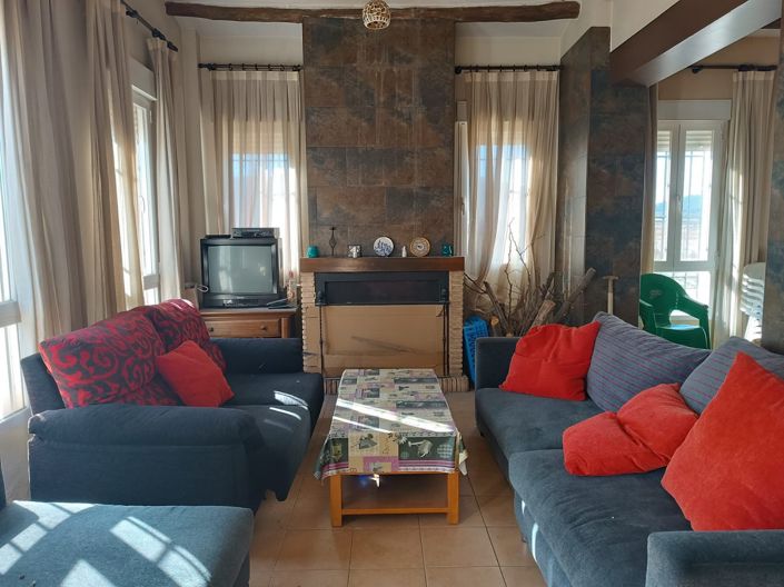 Image No.7-2 Bed Villa for sale