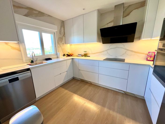 Image No.25-4 Bed Villa for sale